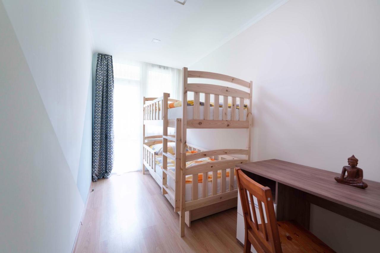 Comfort 66 - Real-Life 3-Room Family Stay With 4 Beds Miskolc Dış mekan fotoğraf