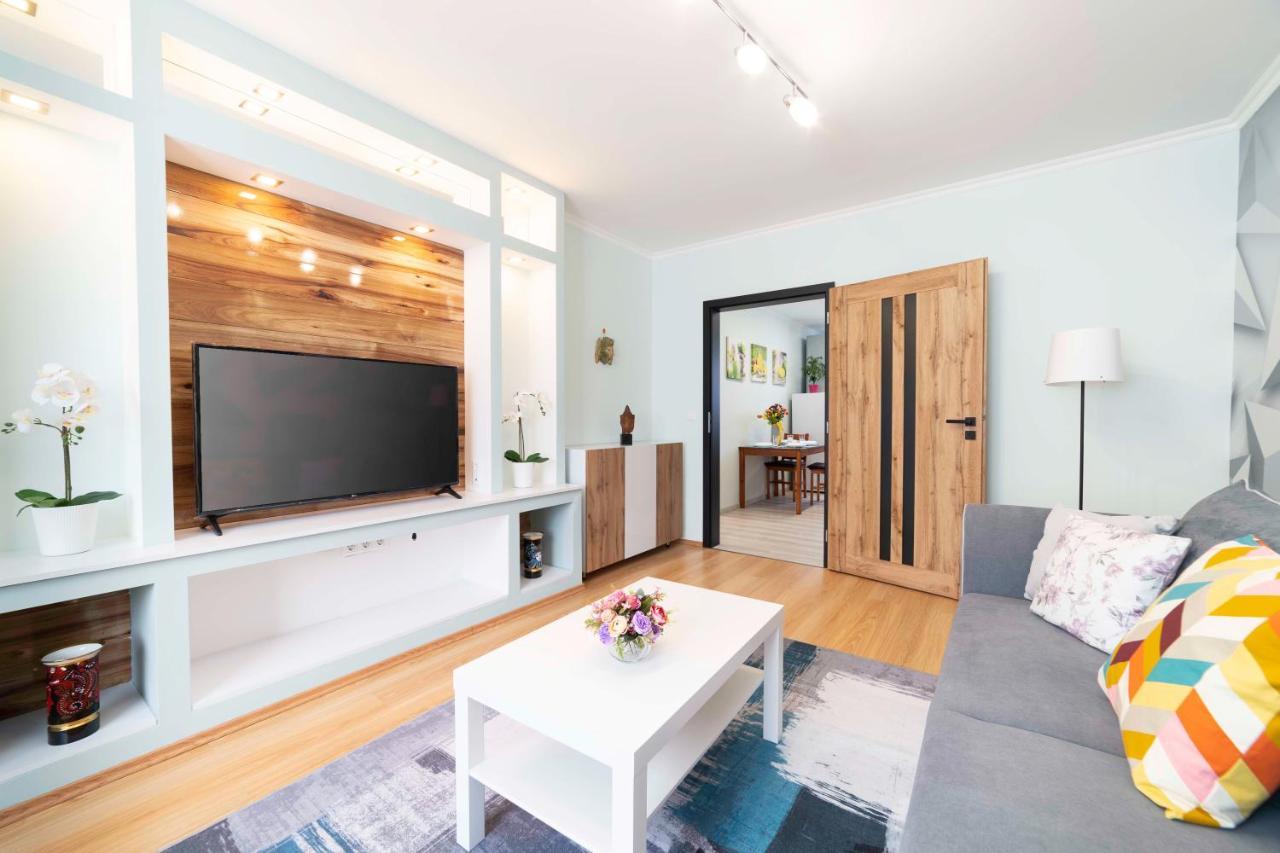 Comfort 66 - Real-Life 3-Room Family Stay With 4 Beds Miskolc Dış mekan fotoğraf